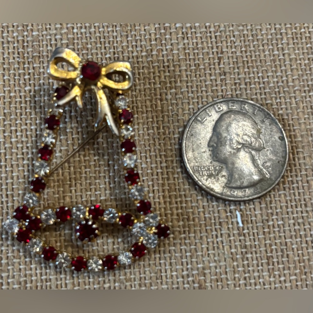 Christmas Bell Brooch Vintage Gold Tone Bow With Red And White Rhinestone's